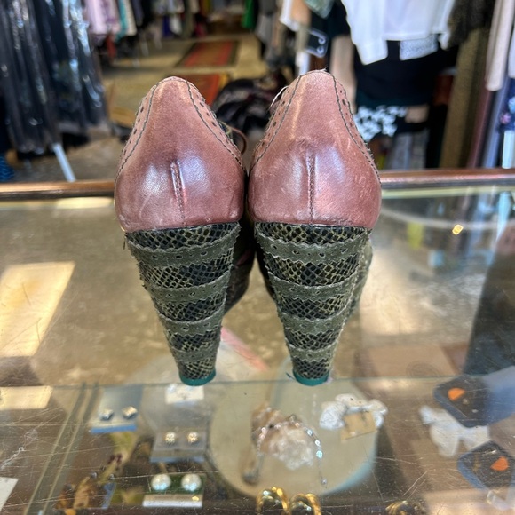 Vintage platform booties - Picture 2 of 7